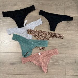 NWOT 6 Pairs Auden M Thongs